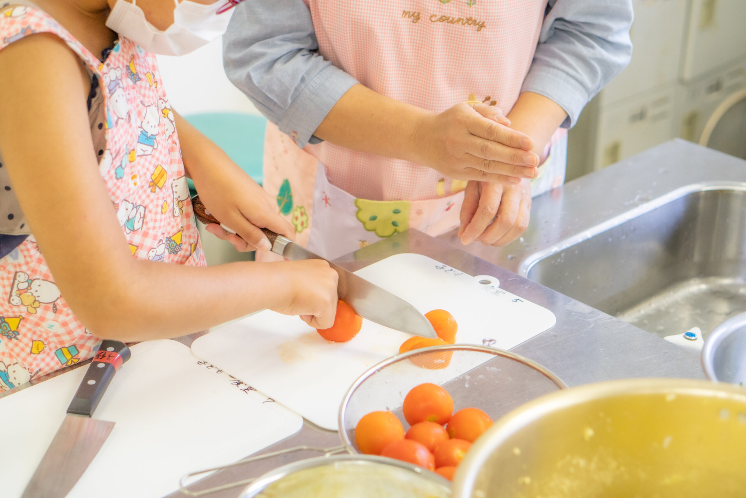 子どものための料理教室のようす2